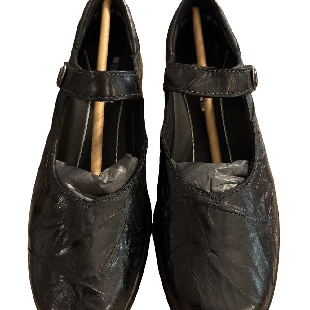 New in box Romika Cassie Leather Mary Jane’s - Picture 4 of 8